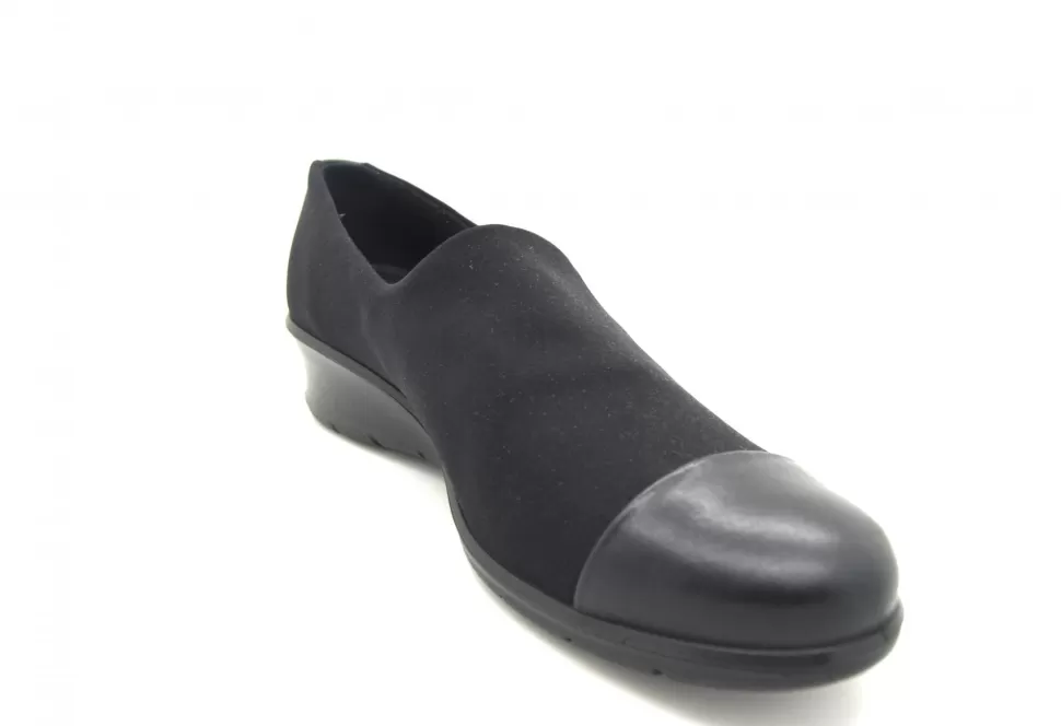 Women Ecco Comfort-Felicia Gtx Slip On