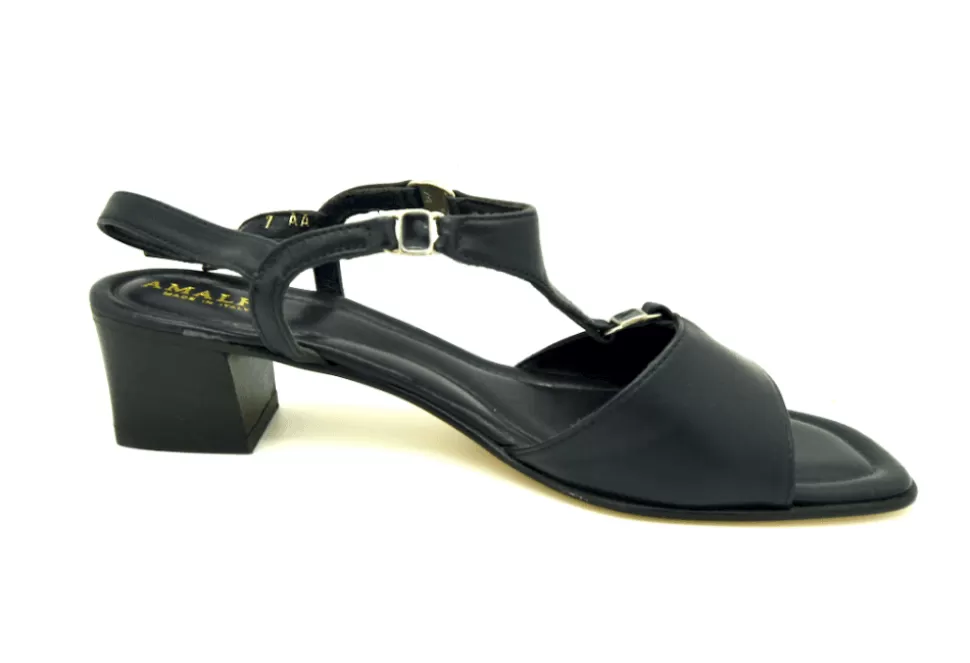 Women Amalfi by Rangoni Narrow-Nito Narrow Fitting Sandal